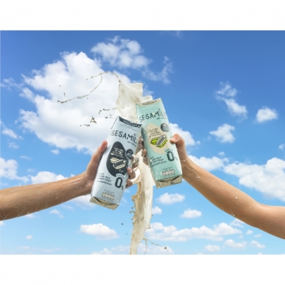 12AMO57703-Edit-Edit copy-2.jpg